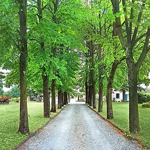 https://agriturismo-al-colle-del-ciliegio.hotelinveneto.com